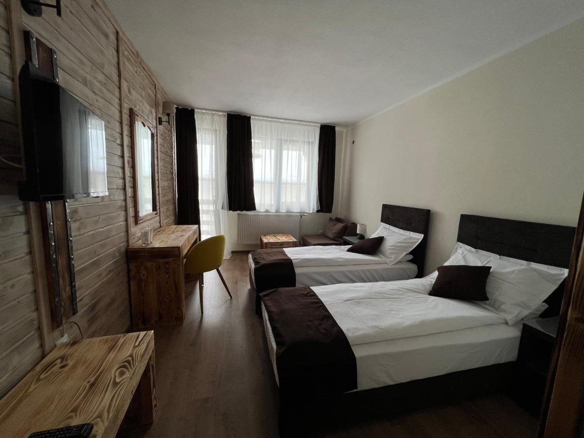 Nicole Hotel & Restaurant Samokov Exteriör bild