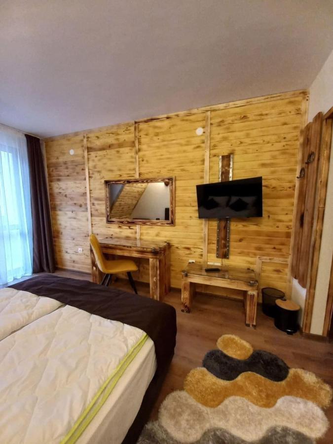 Nicole Hotel & Restaurant Samokov Exteriör bild